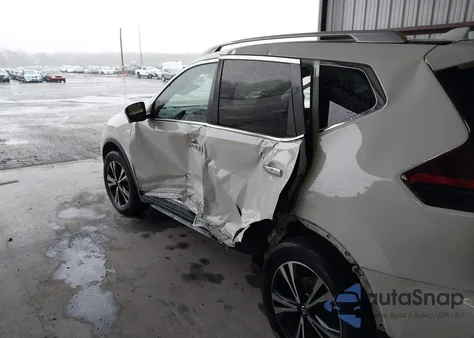 2020 Nissan Rogue Sv Intelligent Awd z USA, uszkodzony, nr VIN 5N1AT2MV0LC777631